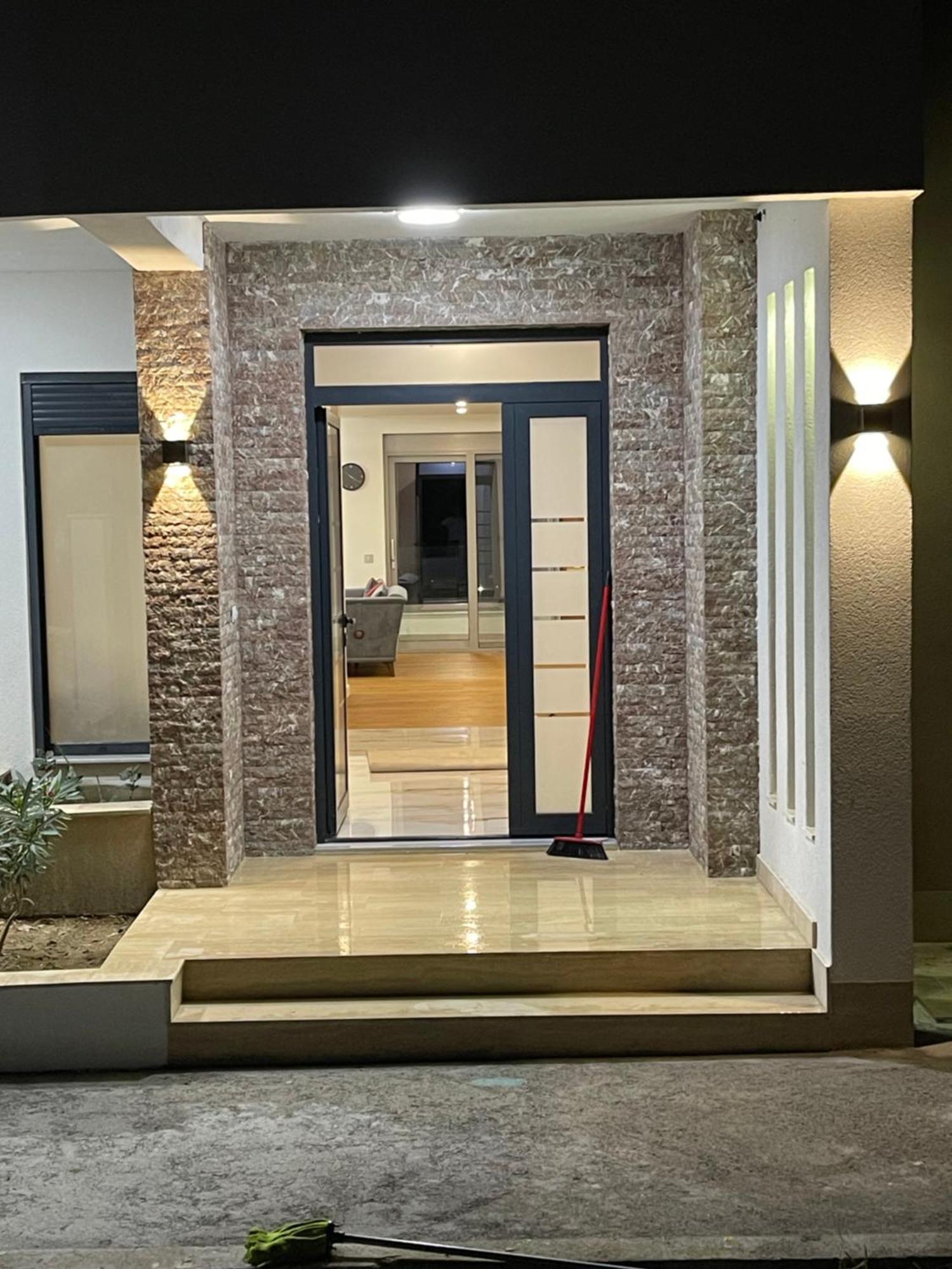 Apartments Hollaj Улцинь Екстер'єр фото