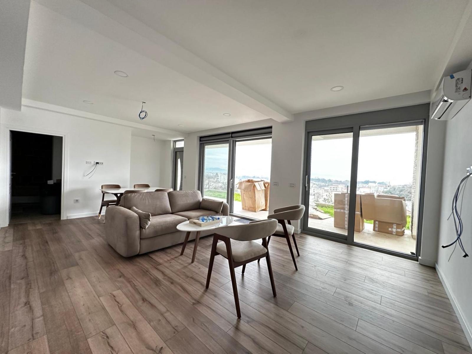 Apartments Hollaj Улцинь Екстер'єр фото